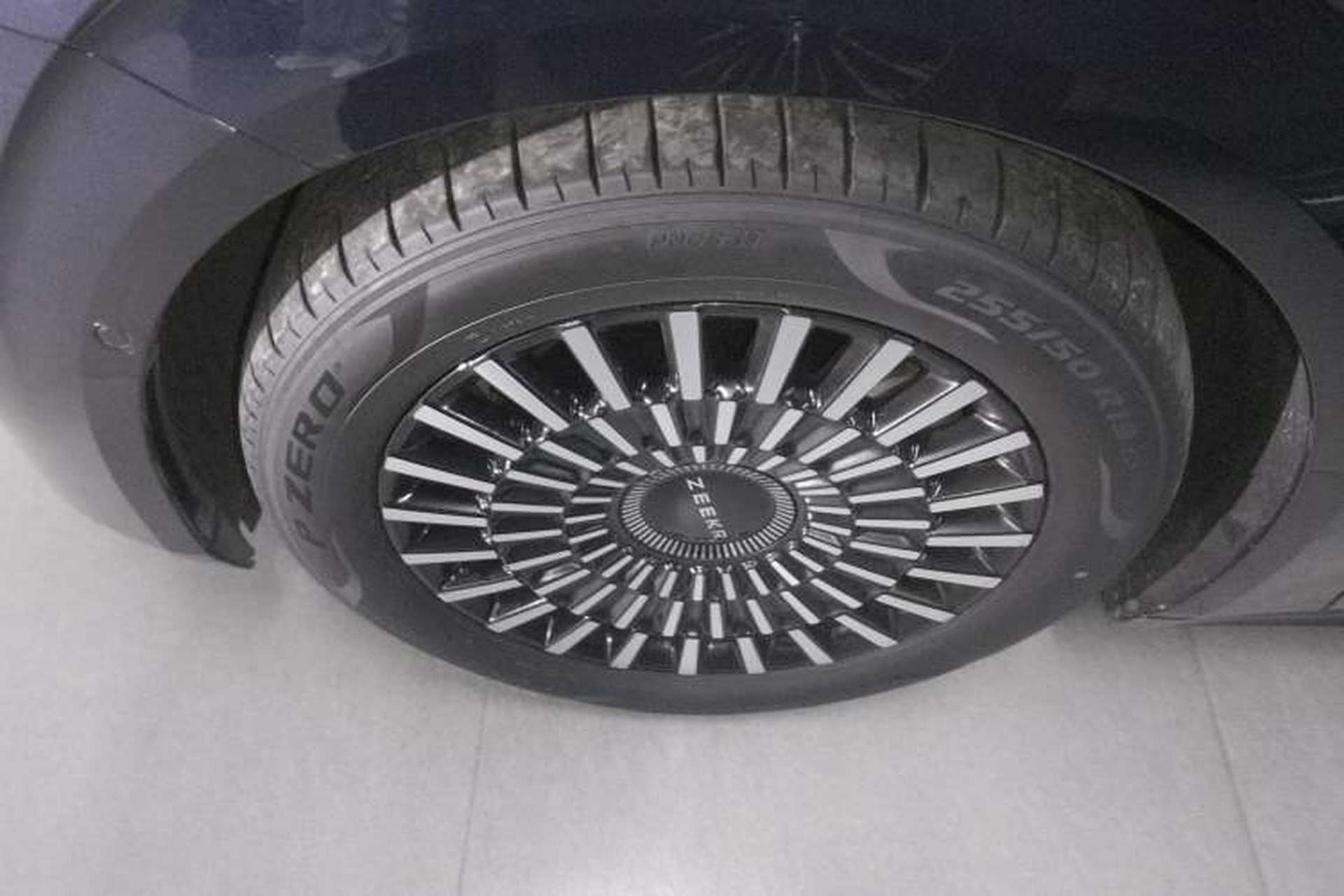 Used Zeekr 009 2022 WE Edition Exterior 7