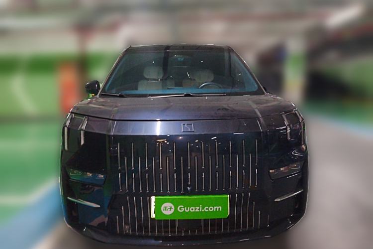 Used Zeekr 009 2022 WE Edition Front