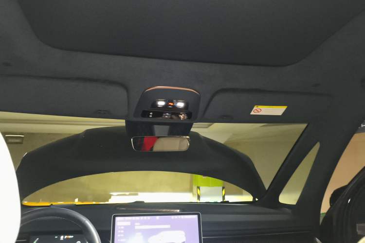 Used Zeekr 009 2022 WE Edition Headliner