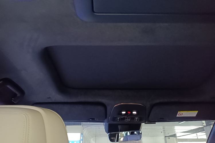 Used Zeekr 009 2022 WE Edition Headliner