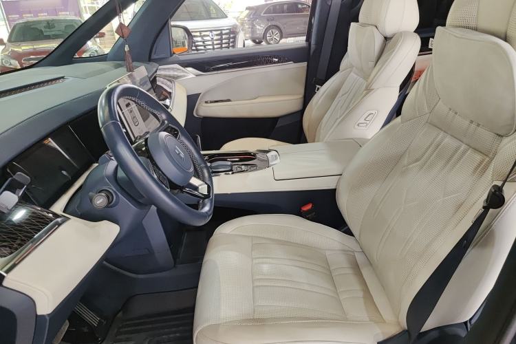 Used Zeekr 009 2022 ME Edition Left Front Seat