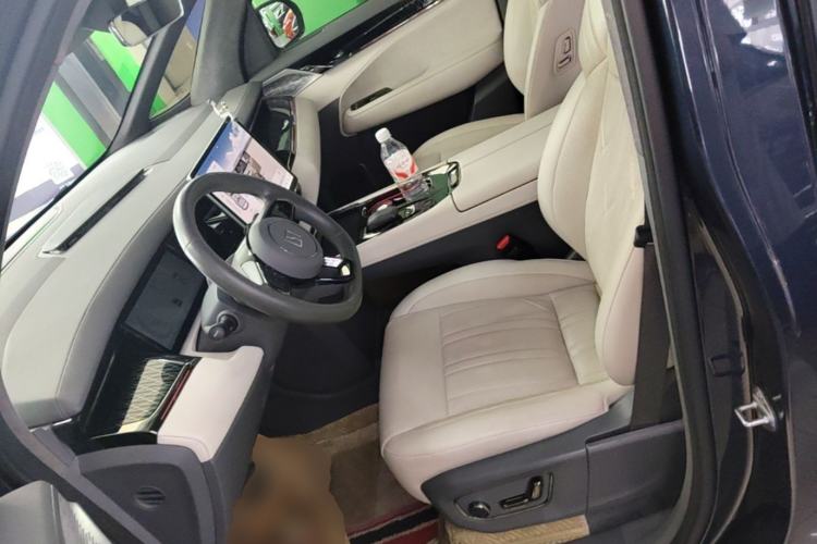 Used Zeekr 009 2022 WE Edition Left Front Seat