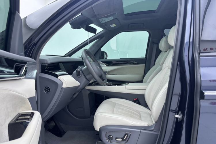 Used Zeekr 009 2022 WE Edition Left Front Seat