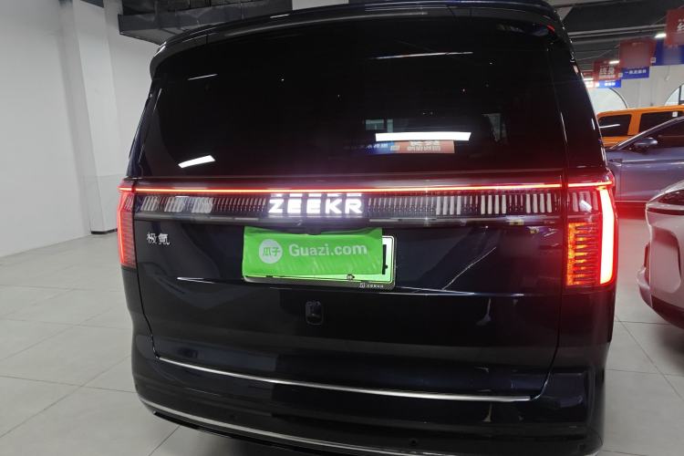 Used Zeekr 009 2022 WE Edition Rear