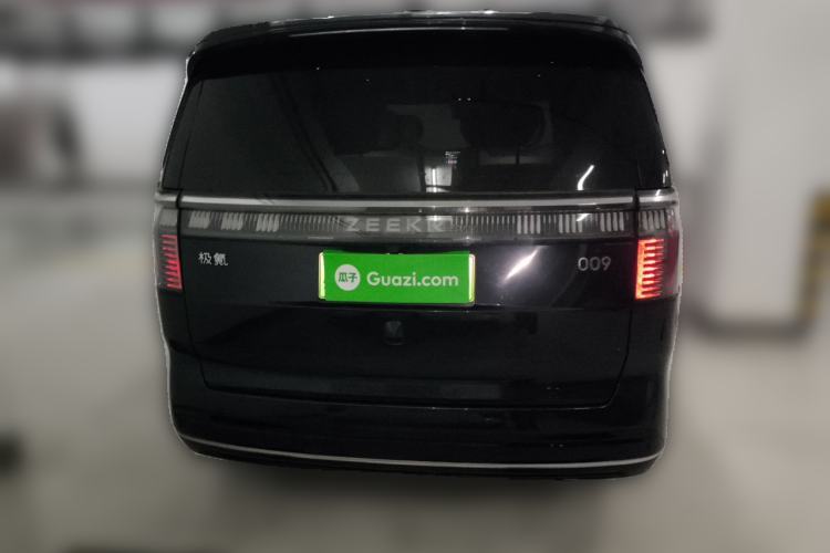 Used Zeekr 009 2022 WE Edition Rear