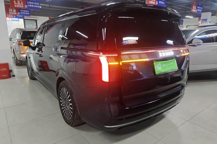 Used Zeekr 009 2022 WE Edition Rear Left 45 Deg