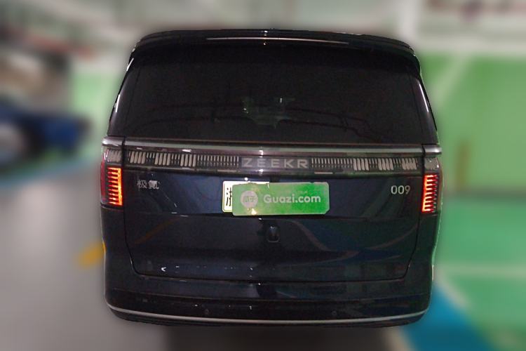 Used Zeekr 009 2022 WE Edition Rear