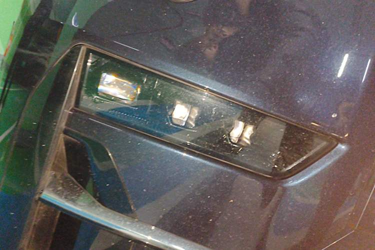Used Zeekr 009 2022 WE Edition Right Front Headlight