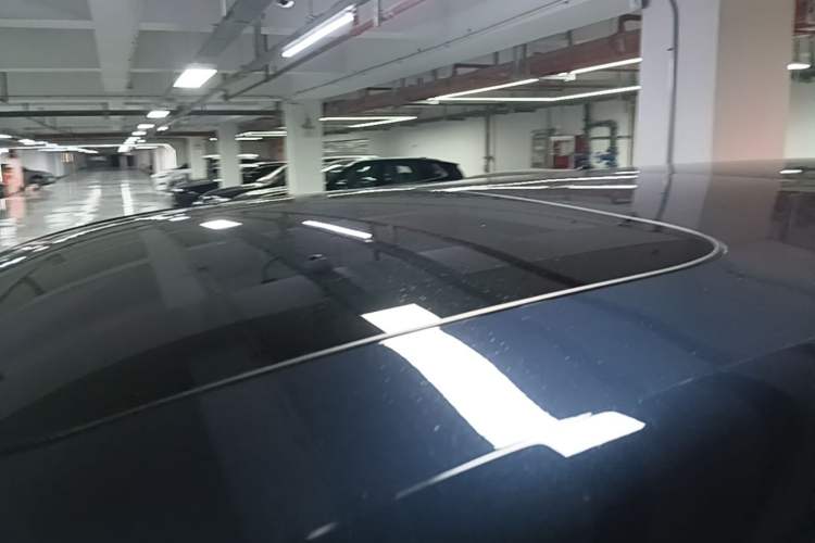 Used Zeekr 009 2022 ME Edition Roof