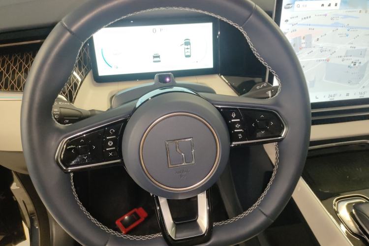 Used Zeekr 009 2022 Revised WE Version Steering Wheel