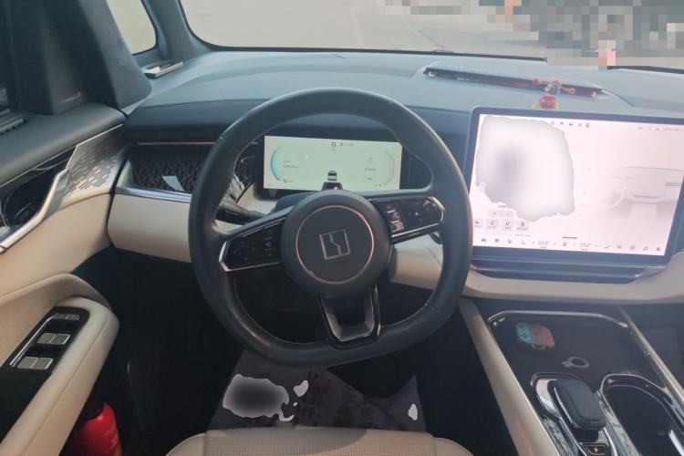 Used Zeekr 009 2022 WE Edition Steering Wheel
