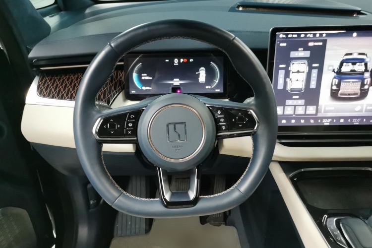 Used Zeekr 009 2022 WE Edition Steering Wheel