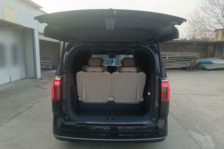 Used Zeekr 009 2022 WE Edition Trunk