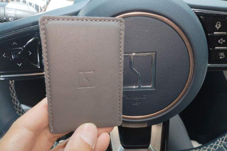 Used Zeekr 009 2022 WE Edition Vehicle Key
