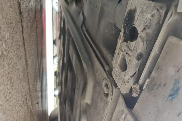 Used Zeekr 009 2022 WE Edition Chassis Front Left