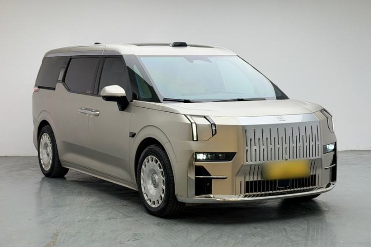 Used Zeekr 009 2022 WE Edition Exterior 4