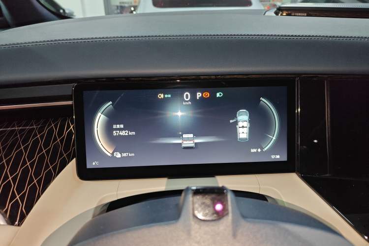 Used Zeekr 009 2022 WE Edition Instrument Cluster