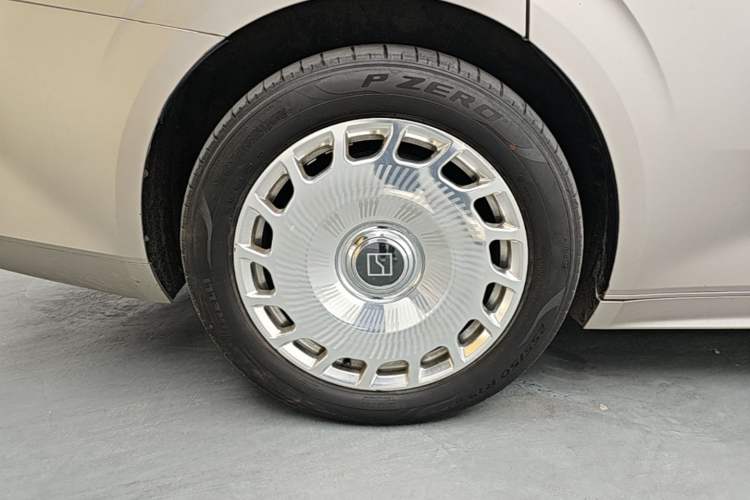 Used Zeekr 009 2022 WE Edition Right Rear Wheel Hub