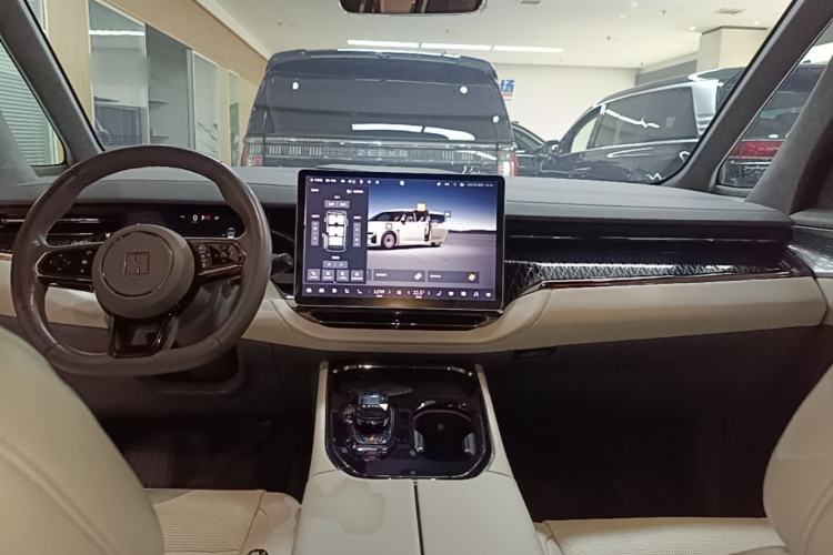 Used Zeekr 009 2022 ME Edition Center Console