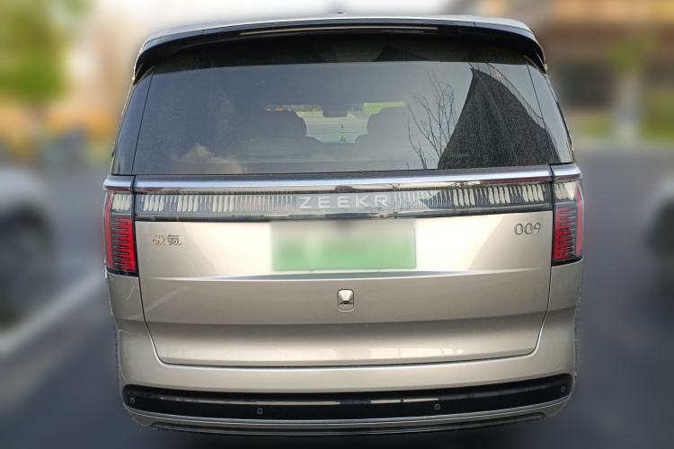 Used Zeekr 009 2022 WE Edition Exterior 4