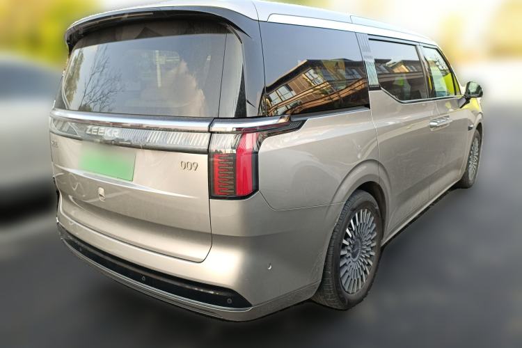 Used Zeekr 009 2022 WE Edition Exterior 5