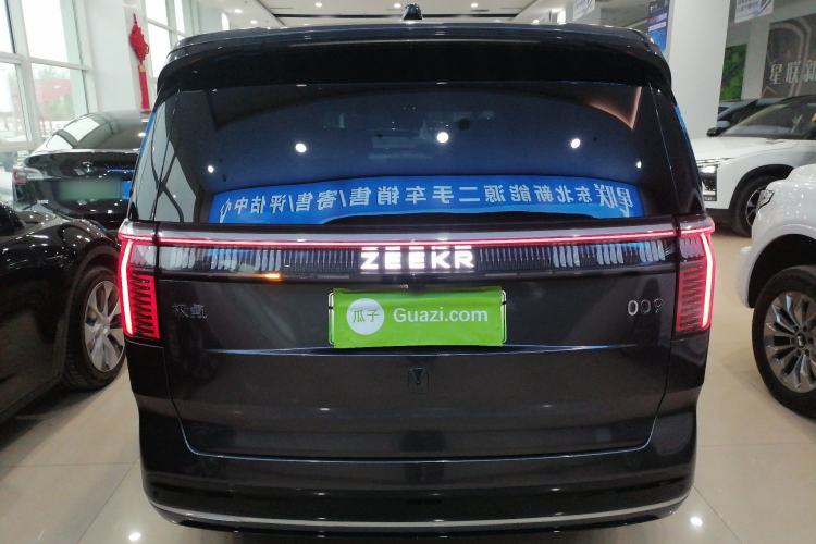 Used Zeekr 009 2022 WE Edition Rear
