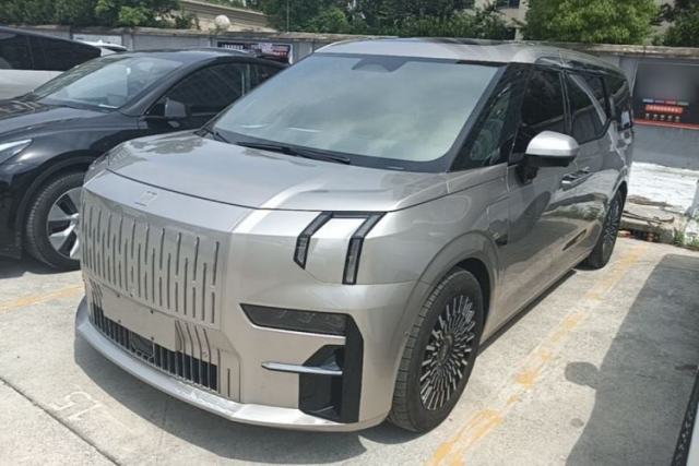 Used Zeekr 009 2022 WE Edition