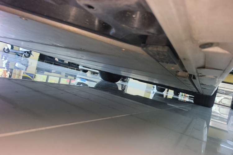 Used Zeekr 009 2022 WE Edition Chassis Rear Right