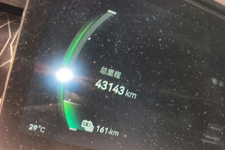Used Zeekr 009 2022 WE Edition Odometer Close Up