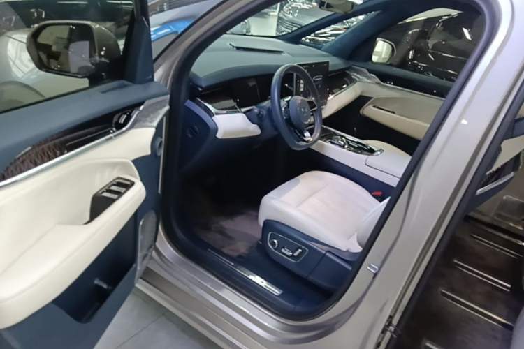 Used Zeekr 009 2022 ME Edition Driver Seat