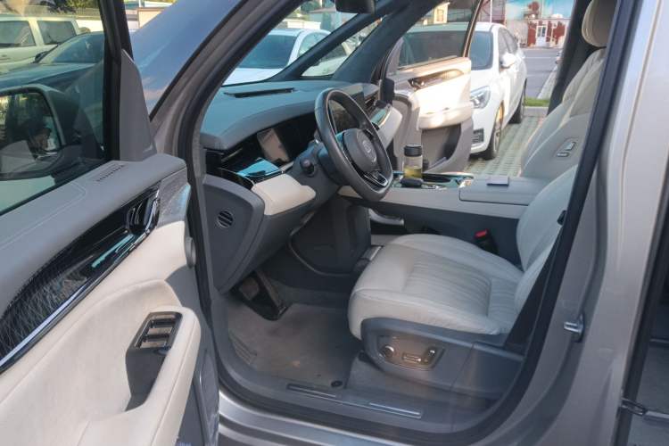 Used Zeekr 009 2022 WE Edition Driver Seat