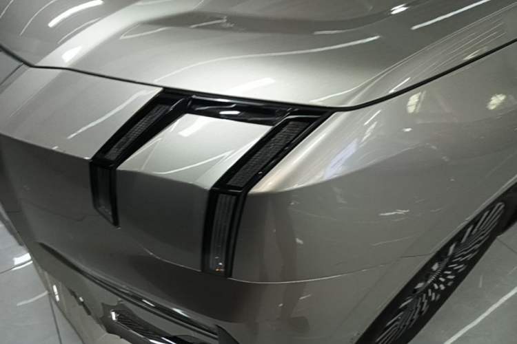 Used Zeekr 009 2022 WE Edition Left Front Headlight