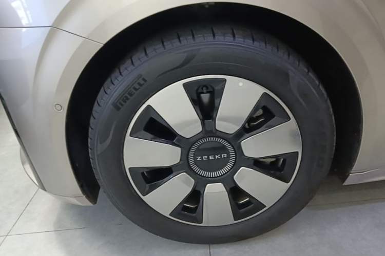 Used Zeekr 009 2022 ME Edition Left Front Wheel Hub