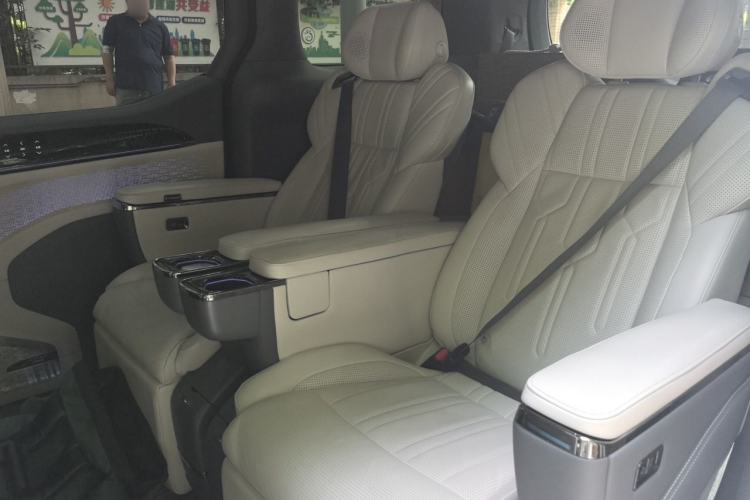 Used Zeekr 009 2022 ME Edition Left Rear Seat