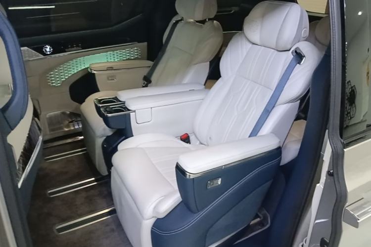 Used Zeekr 009 2022 ME Edition Left Rear Seat