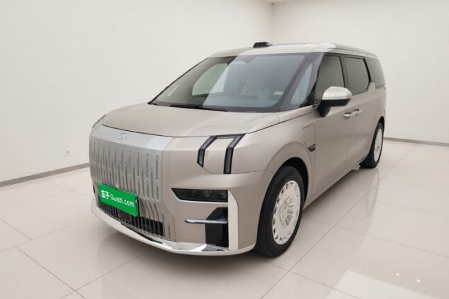 Used Zeekr 009 2022 WE Edition