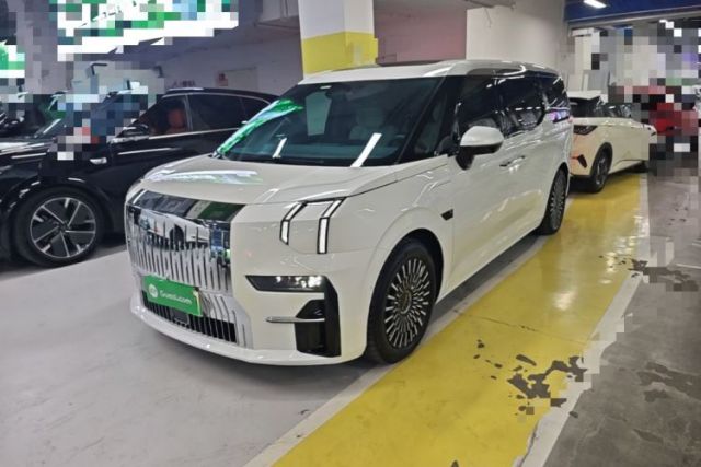 Used Zeekr 009 2022 WE Edition