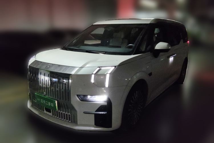 Used Zeekr 009 2022 WE Edition Guazi used car, China used car export, Used car for sale, Used Zeekr cars, Cheapest cars for sale, Electric vehicle, New energy car
