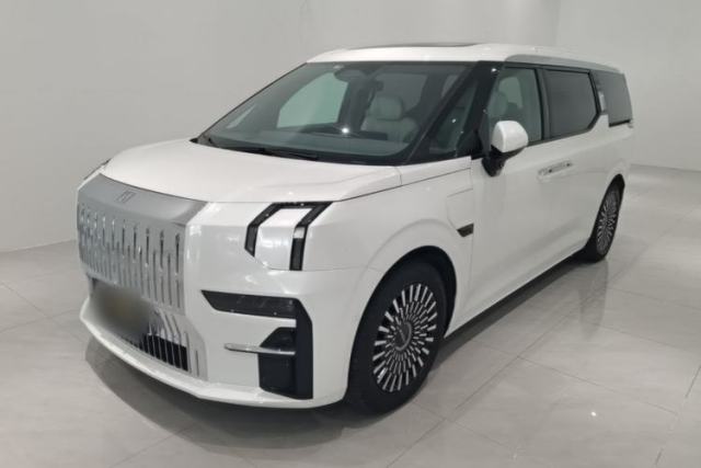 Used Zeekr 009 2022 WE Edition