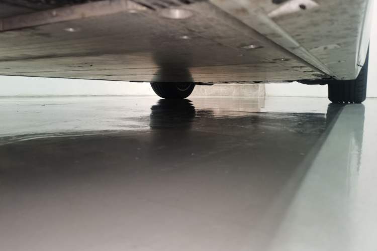 Used Zeekr 009 2022 WE Edition Chassis Front Left