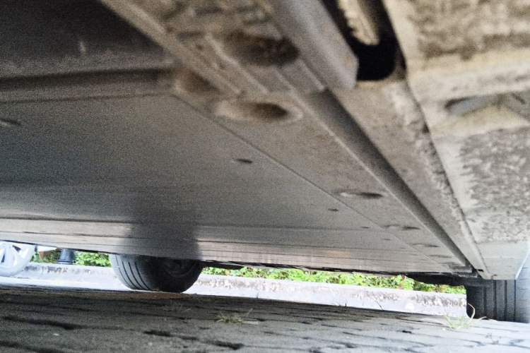 Used Zeekr 009 2022 WE Edition Chassis Front Left