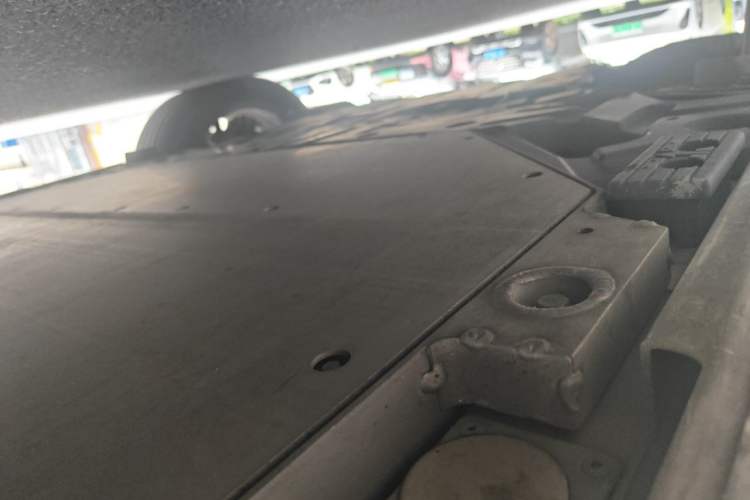 Used Zeekr 009 2022 WE Edition Chassis Front