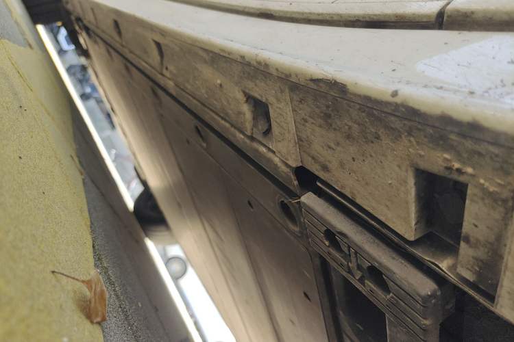 Used Zeekr 009 2022 WE Edition Chassis Front Right