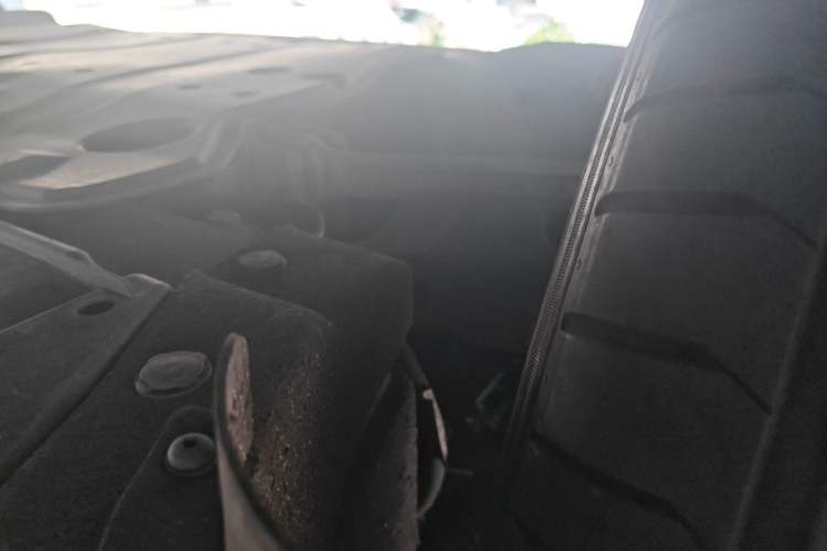 Used Zeekr 009 2022 WE Edition Chassis Front Right