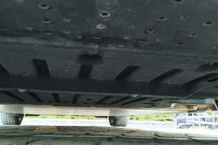 Used Zeekr 009 2022 WE Edition Chassis Front