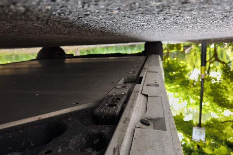Used Zeekr 009 2022 WE Edition Chassis Rear Left