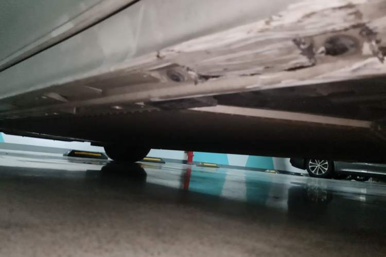 Used Zeekr 009 2022 ME Edition Chassis Rear Left