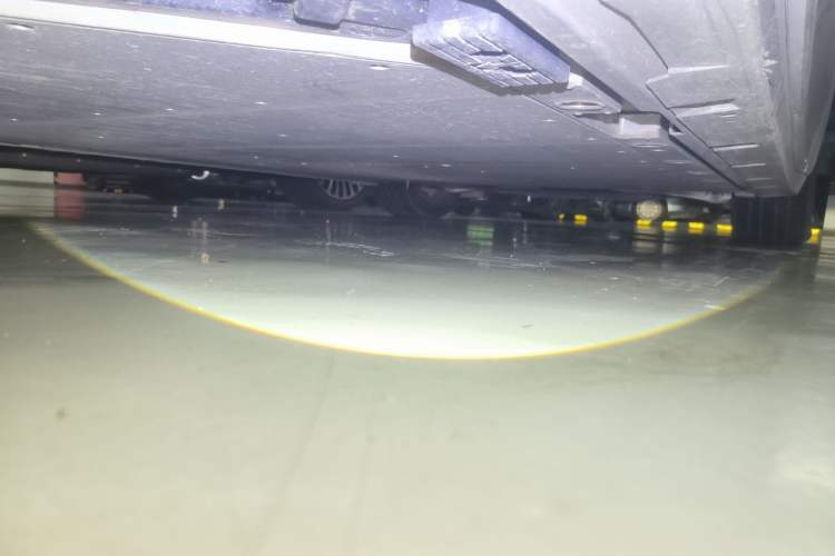 Used Zeekr 009 2022 WE Edition Chassis Rear Right