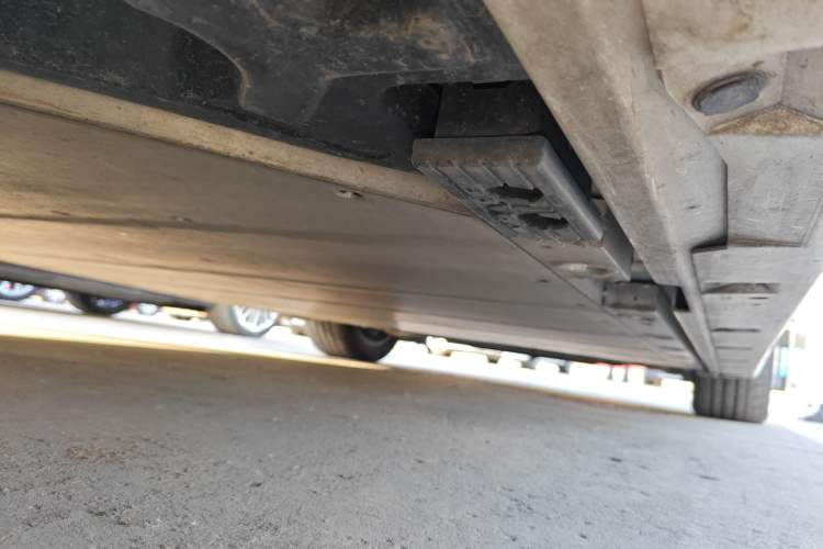 Used Zeekr 009 2022 Revised WE Version Chassis Rear Right