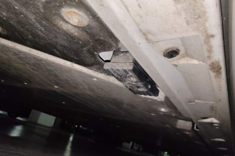 Used Zeekr 009 2022 WE Edition Chassis Rear Right
